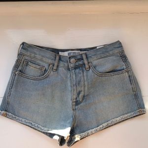 Melville light wash shorts from pacsun NEVER WORN